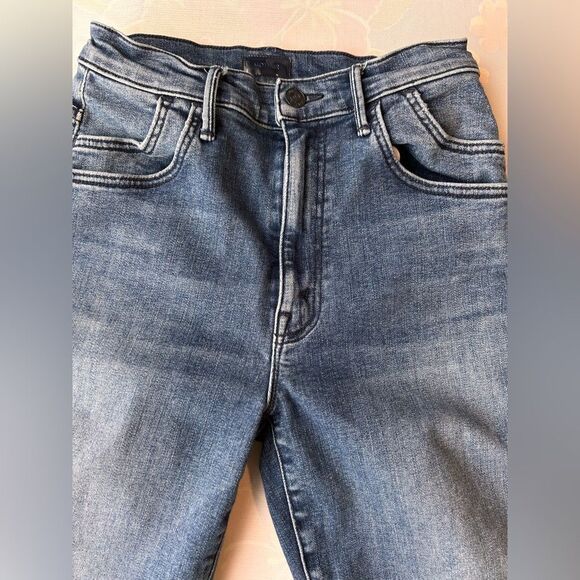 Mother Women's Jean The Stash Swooner in Dark Blue. EUC *SAMPLE* - Picture 5 of 12